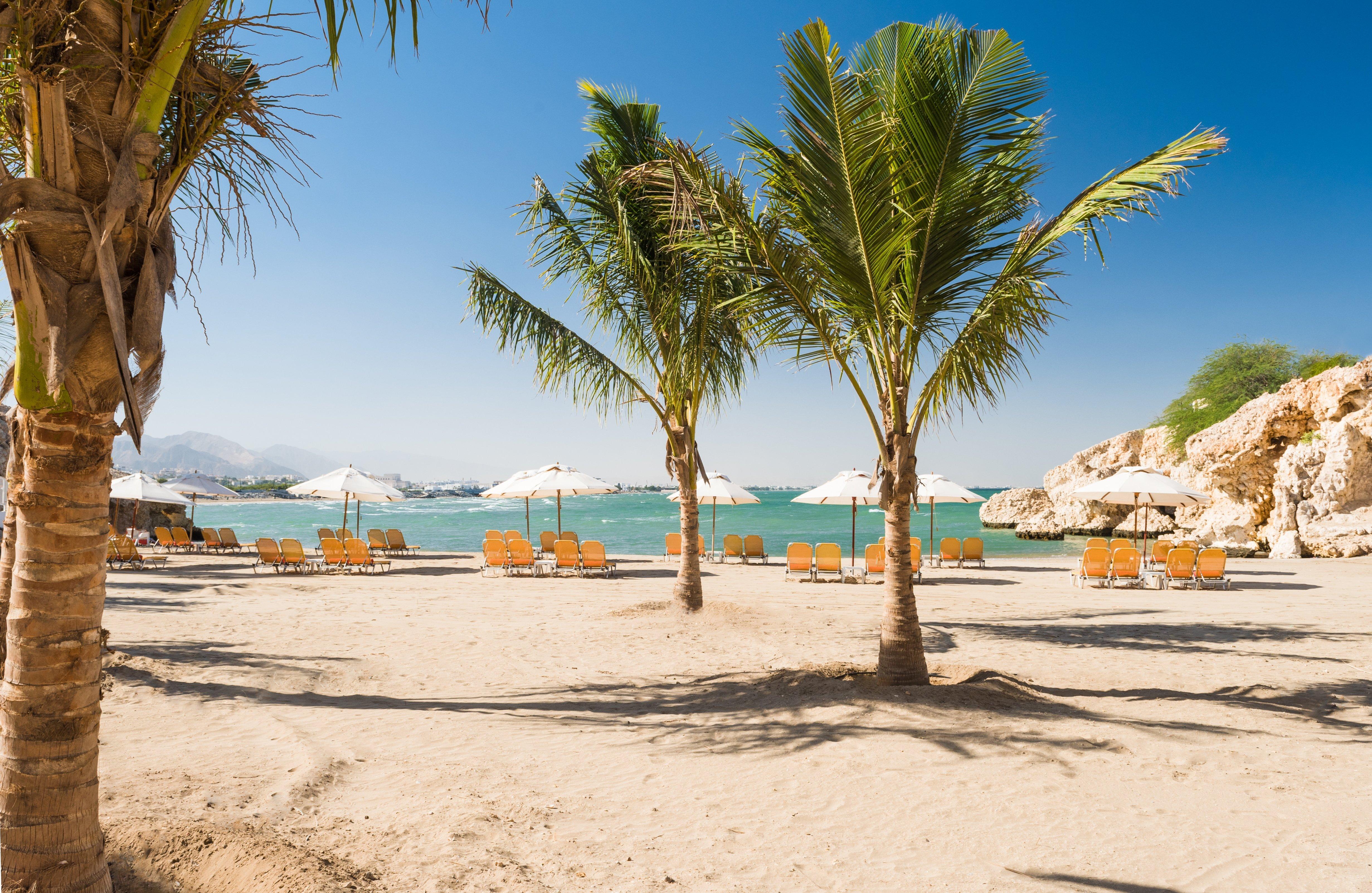 Crowne Plaza Muscat By Ihg Hotel Екстериор снимка